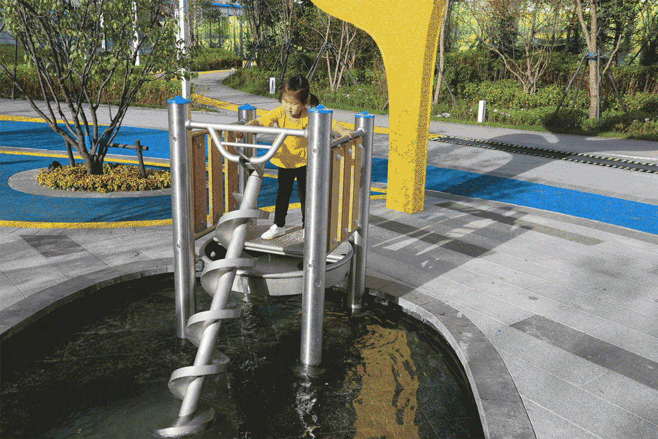 儿童主题乐园游乐设备起水器演示效果