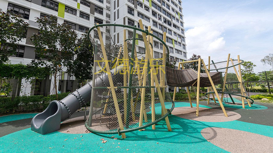 住宅儿童区游乐设施攀爬网